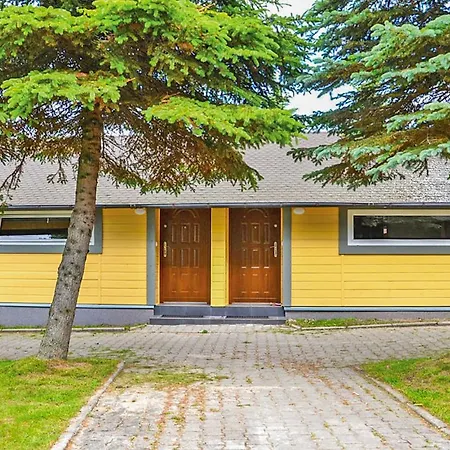 Beautiful Home In Mscice With Kitchen *