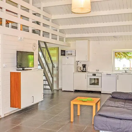 Beautiful In With Kitchen משציצה