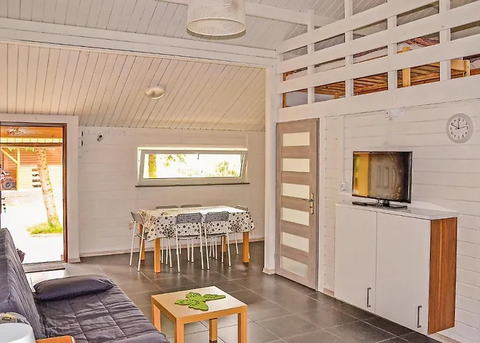 Beautiful In With Kitchen *